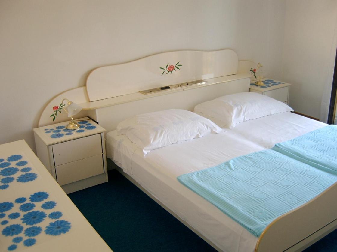 Apartment Apartments Romano Pjescana Uvala