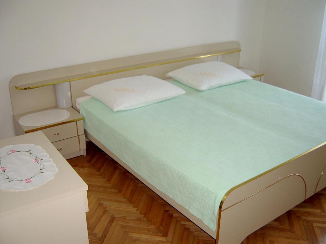 Apartments Romano Apartment *