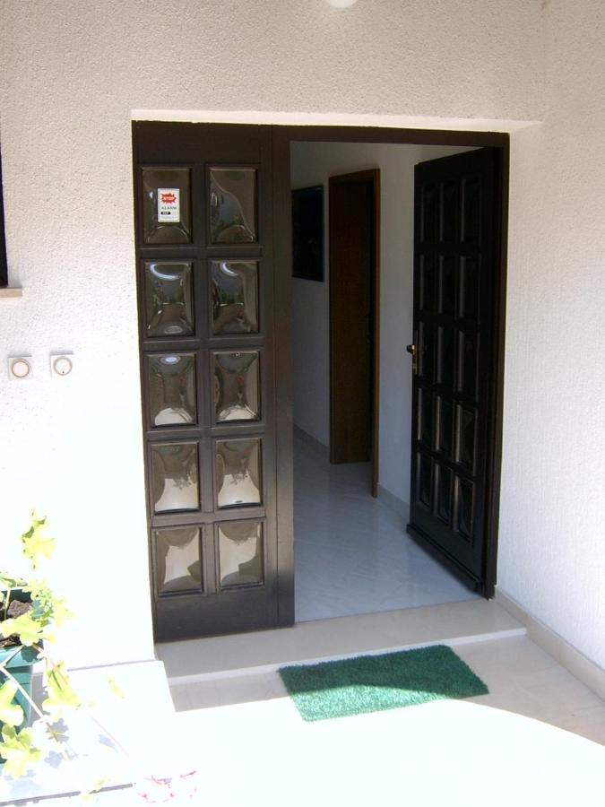 Apartment Apartments Romano Pjescana Uvala